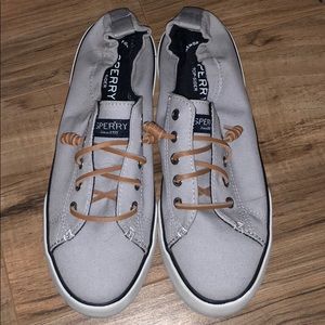 Sperry Seacoast women’s sneakers